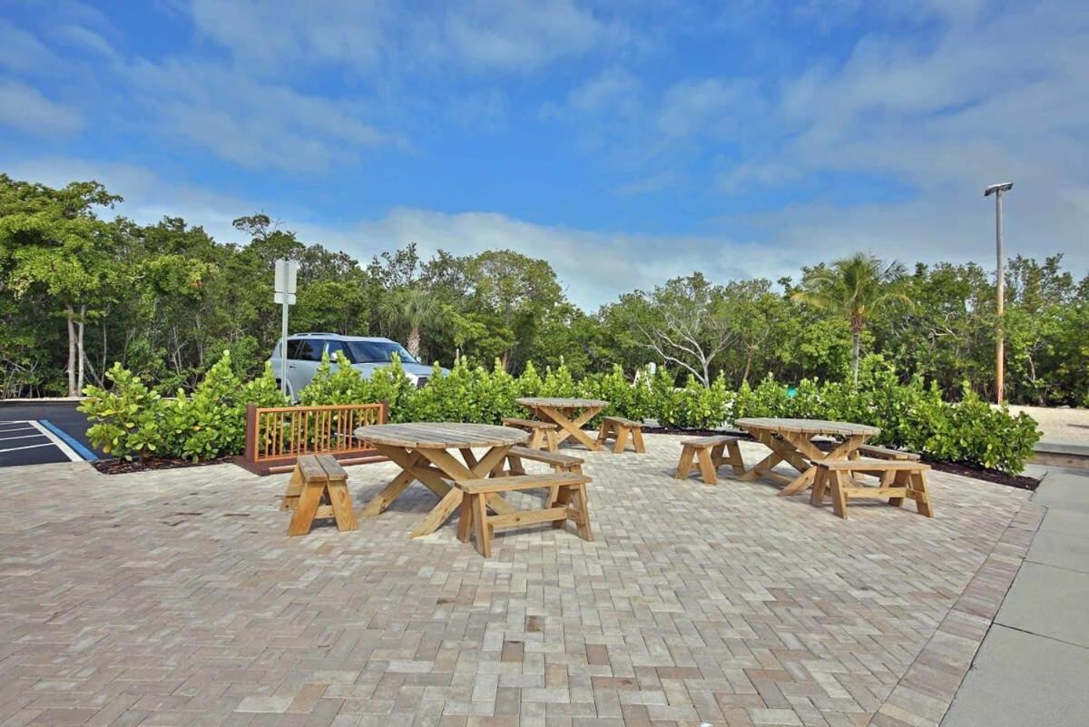 Family-Friendly Bayside Villa At South Seas Resort Captiva Island Eksteriør billede